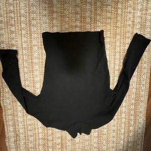 3/4 sleeve mock neck